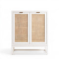 Biała szafka dwudrzwiowa z plecionką rattanową i złotymi uchwytami 90 × 40 × 120 cm